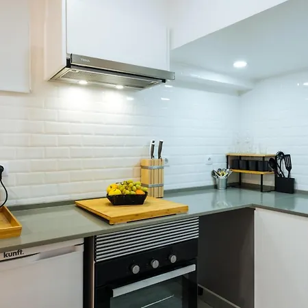 Cozy & Small In The Center Apartamento