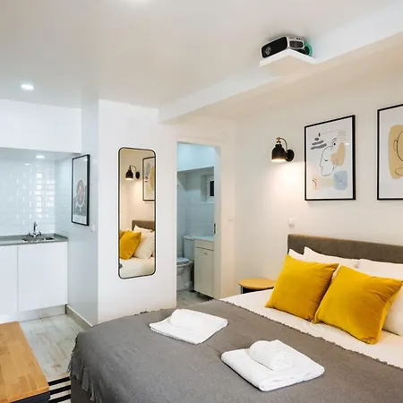 Διαμέρισμα Cozy & Small In The Center Lisboa